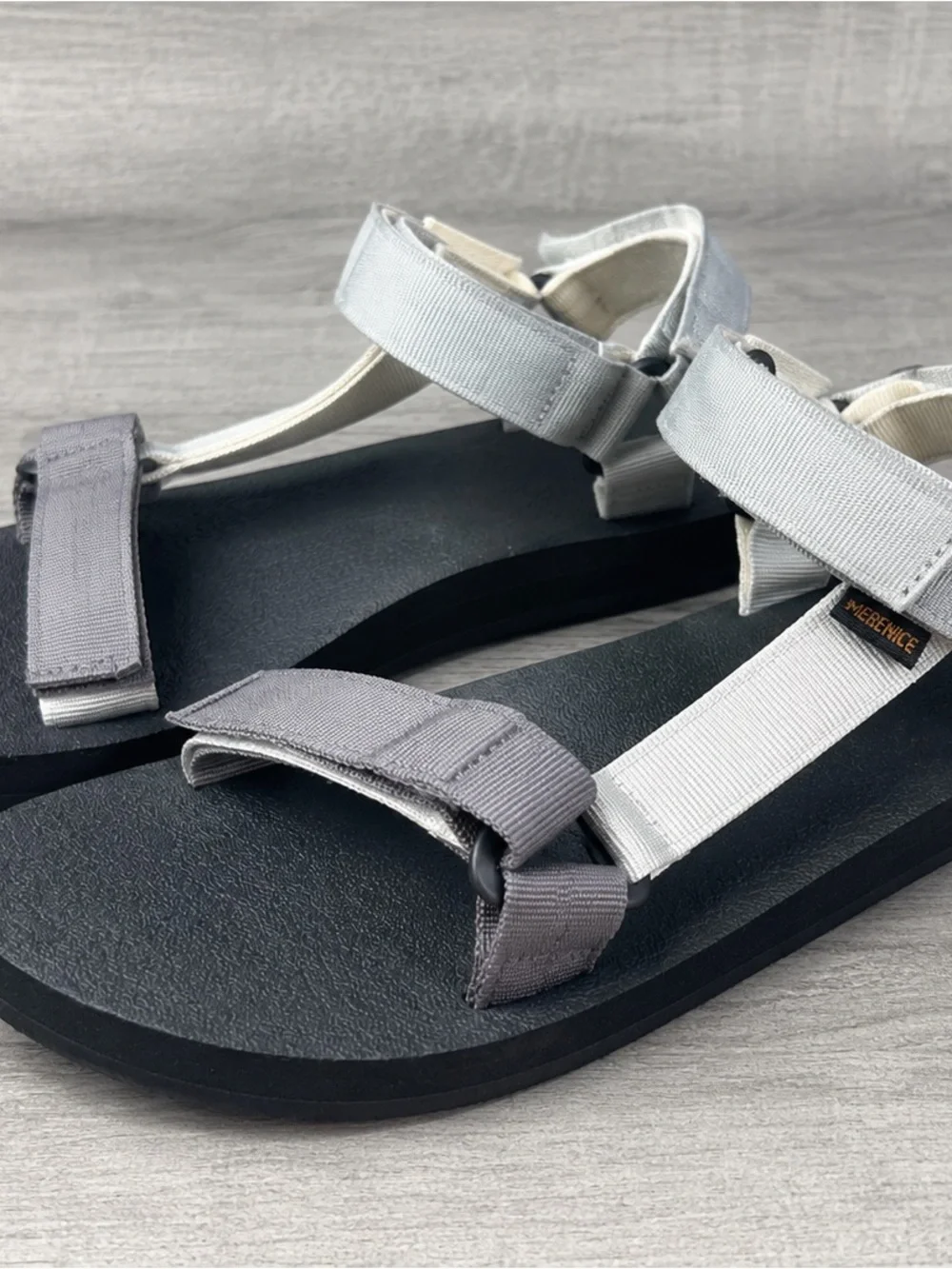 Merence Gray and Light Gray Men’s Size 12/46 Adjustable Strap Sandals Sport